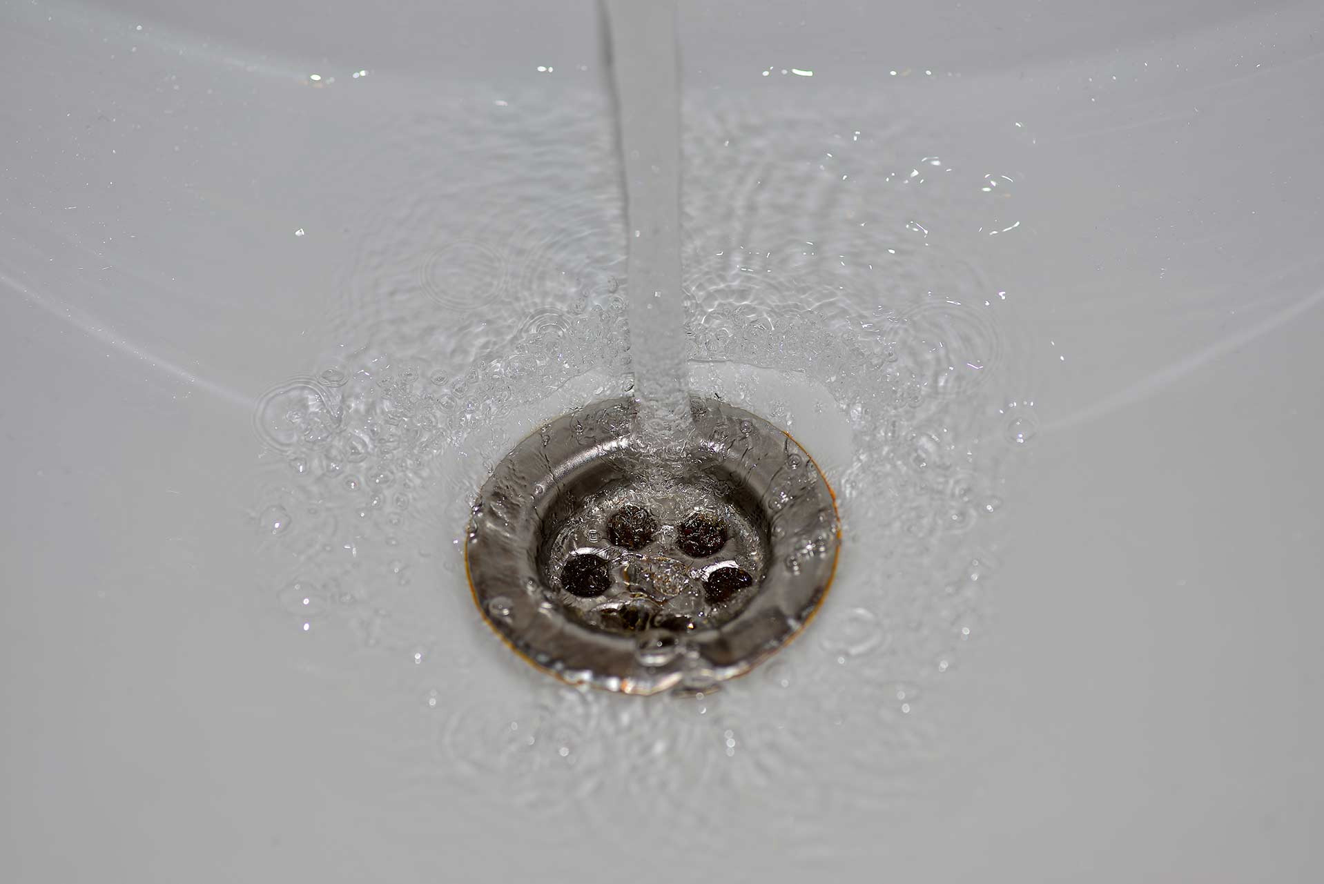 A2B Drains provides services to unblock blocked sinks and drains for properties in Rickmansworth.